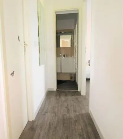 Pcogasto - Golfe De St-tropez - Dans Avec Piscine Avec Vue Sur Marina * Cogolin